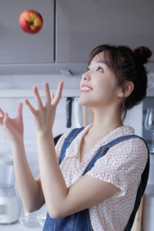 小鱼历险记